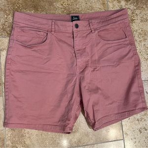 Bixby shorts size XL